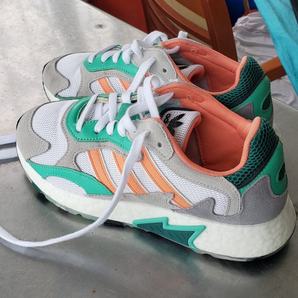 👛 Adidas Tresc Run J Coral & Teal Woman’s Sneakers